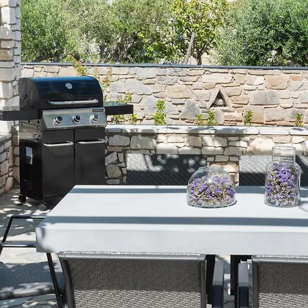 Navi A3 Brand New In * Naousa (Paros)